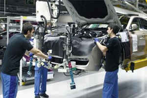 Otomotiv üretimi 10 ayda yüzde 33,4 daraldı