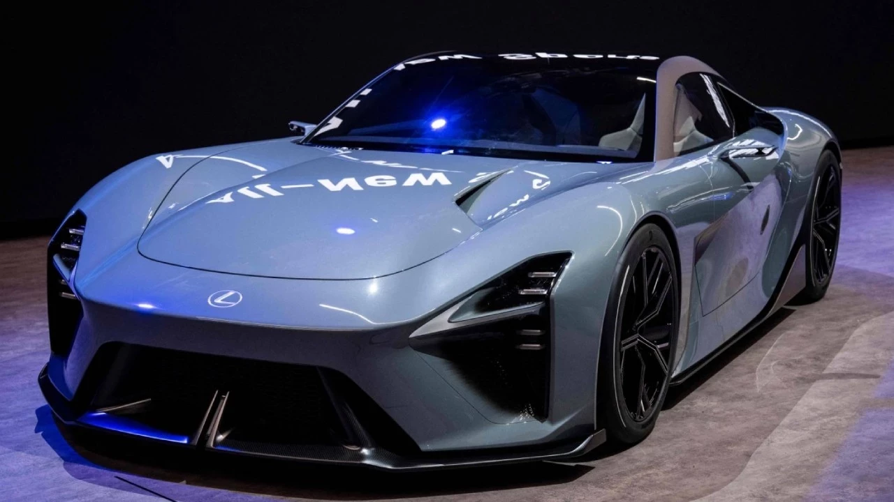 Toyota'dan elektrikli LFA hamlesi