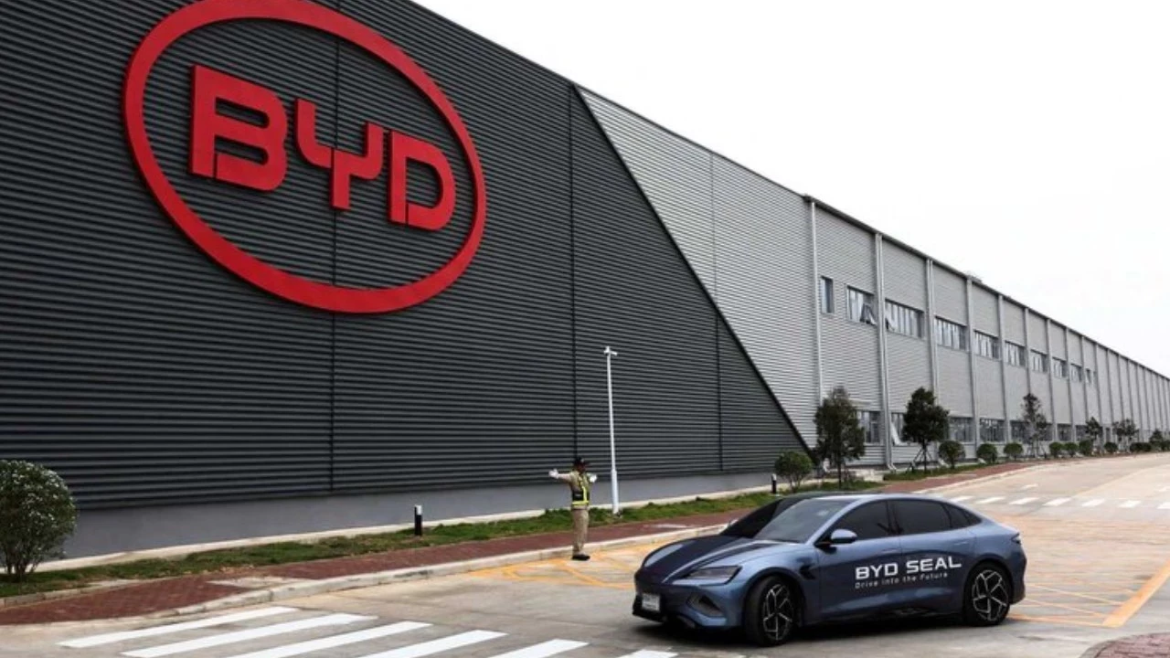 BYD Türkiye otomotivdeki beklentilerini açıkladı: 2025'te rekor bekliyor