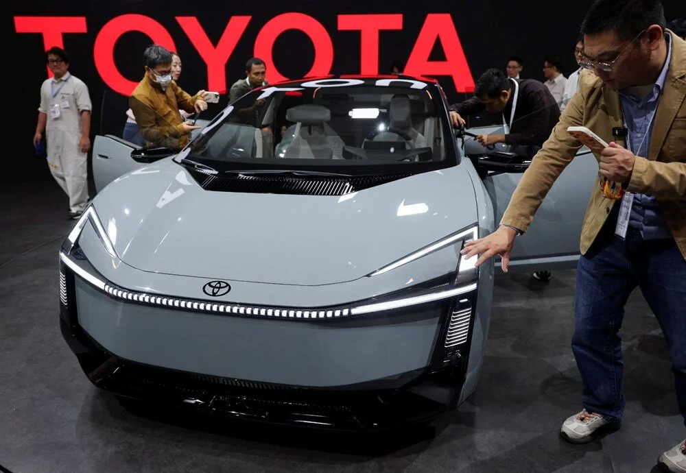 Toyota Corolla yenilendi... Konsept resmen görücüye çıktı