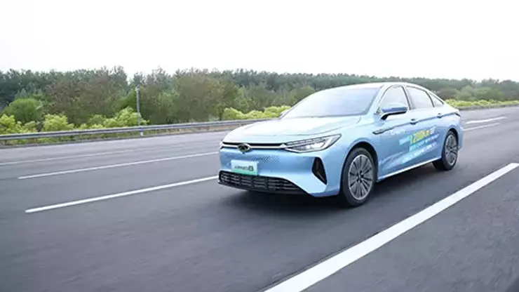 Chery ARRIZO 8 1400 km menzile çıktı