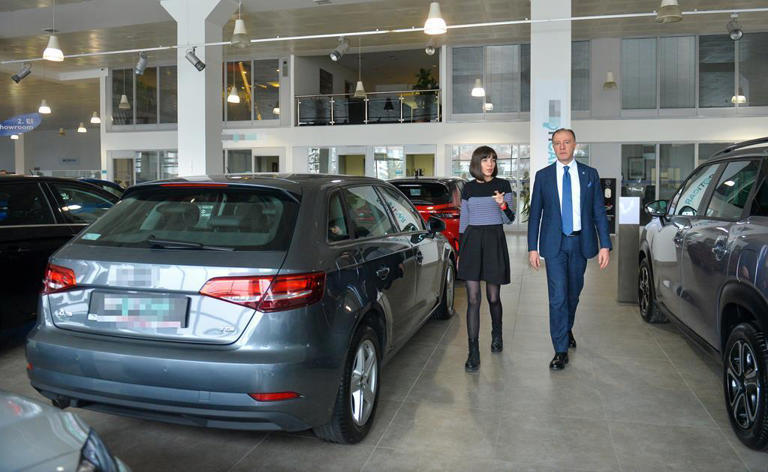 Hacer Boyacıoğlu Ankara’da otomotiv müşterisi bilinçli