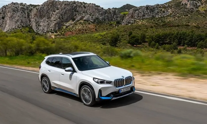 Tam elektrikli BMW iX1 xDrive30 için ön rezervasyon başladı
