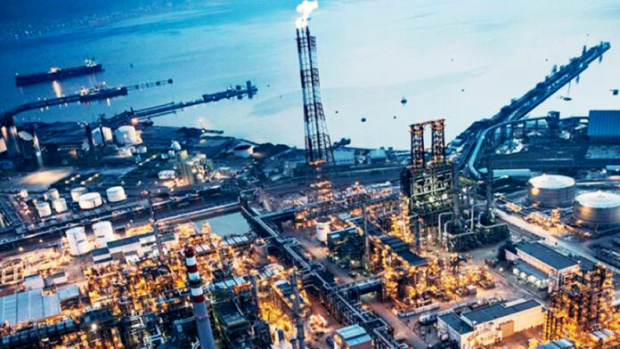 Koç Holding, sürdürülebilir enerji için Tüpraş’ı güçlendiriyor