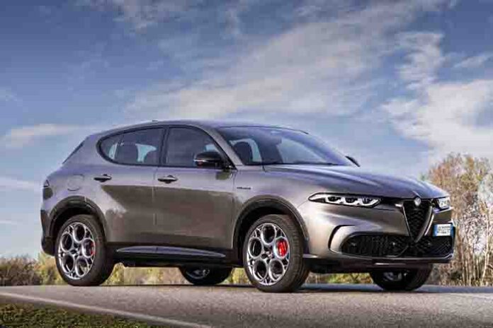 Alfa Tonale Plug-In Hybrid Q4 100 km’de 1.1 lt tüketiyor