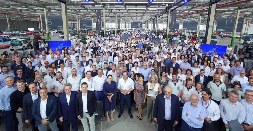 Stellantis yeni dönemde insan odaklı kültür ve kalite hedefiyle ilerleyecek