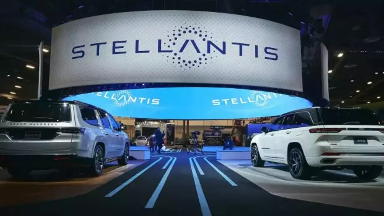 Stellantis 250 binden fazla aracını geri çağırdı