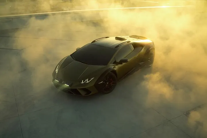 2023 Lamborghini Huracan Sterrato'nun gövde tasarımı ortaya çıktı