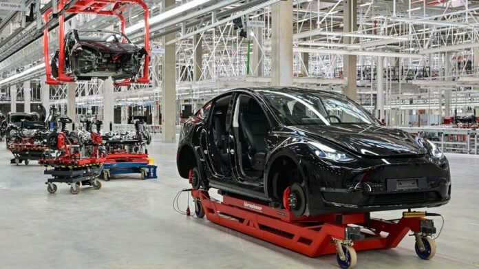 Tesla Türkiye CEO’sundan önemli açıklama!