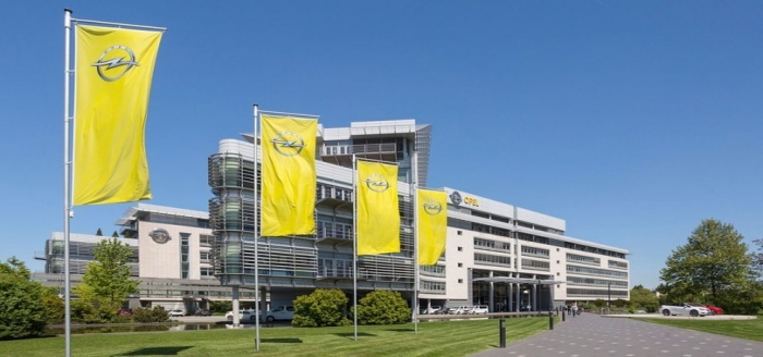 Opel yeni CEO'sunu Renault'tan transfer etti