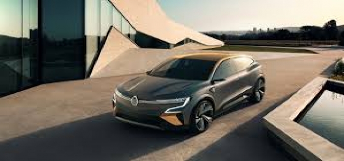 Renault Megane elektrikli motor ile geldi
