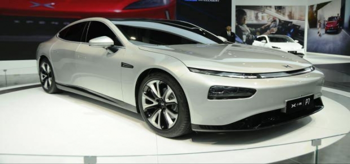 Tesla’nın Çinli rakibi yeni otonom özelliklerini tanıttı