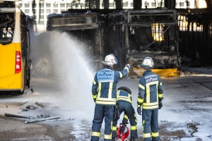 Stuttgart Otobüs Durağında şarj sırasında yangın çıktı!