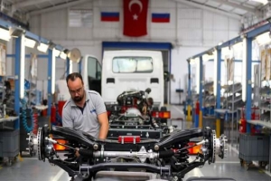 GAZ Türkiye, Sakarya'da yeni GAZelle NN modelinin üretimine başladı