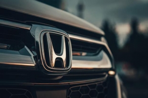 Honda'da çip krizi üretimi durdurdu
