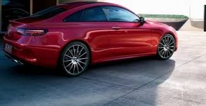 Mercedes'ten çalışanlarına korona desteği