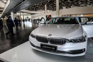 Alman devi BMW'nin satışları rekor kırdı
