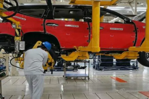 Mitsubishi'nin üç fabrikasında üretim durdu