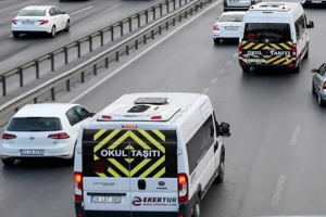 Servis ve şehirlerarası otobüsler kontak kapatma eşiğine geldi
