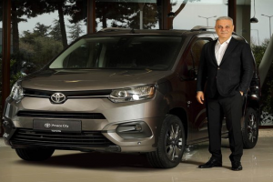 Toyota Türkiye CEO'su Bozkurt: ‘Araç bulabilirsek satışlarımız artar’
