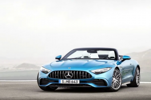 Yeni Mercedes-AMG SL'in 381 beygirlik giriş seviye versiyonu tanıtıldı: SL43