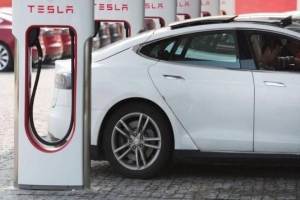 Tesla’dan Hindistan hamlesi