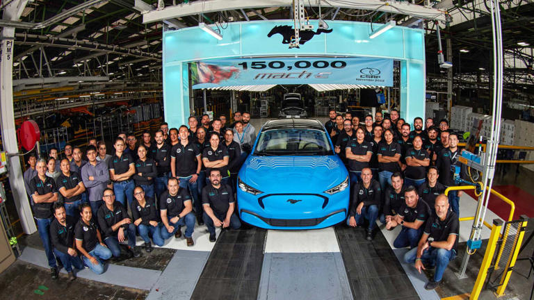 Ford, 150.000'inci Mustang Mach-E'nin üretimi gerçekleştirdi
