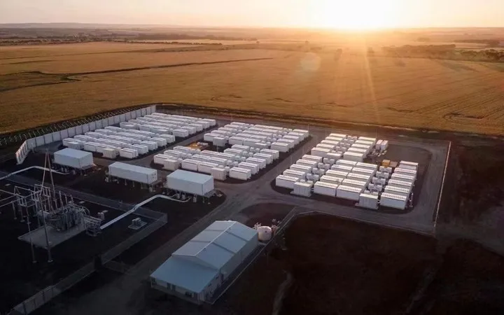 Tesla’dan Çin’e Megapack hamlesi: Enerji depolama için dev bataryalar üretecek