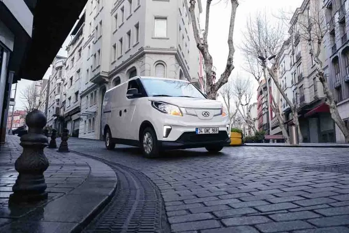 40 ₺’ye 100 kilometre gidebilen araç: Maxus e-Deliver 3