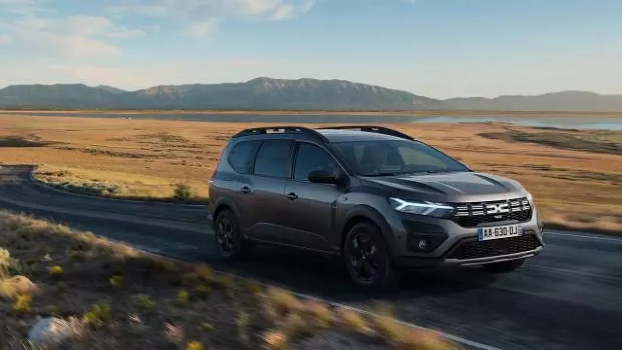 Dacia Jogger hybrit motor ile geliyor