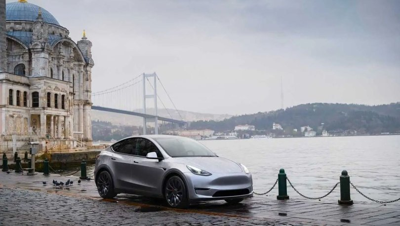 Tesla Türkiye'ye 'yerli sim' ile geldi
