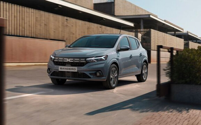 Dacia, Sandero ile Avrupa’da Tesla’yı zirveden indirdi
