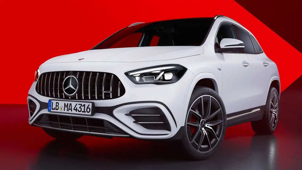 Yeni Mercedes-Benz GLA Türkiye'de!