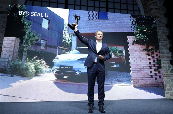 BYD'nin SEAL U modeli "Türkiye'de Yılın Otomobili" seçildi