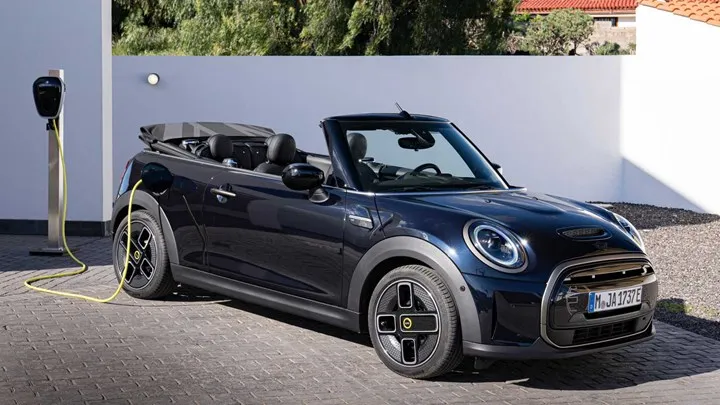 Elektrikli Mini Cooper SE Convertible tanıtıldı: İşte tasarımı ve özellikleri