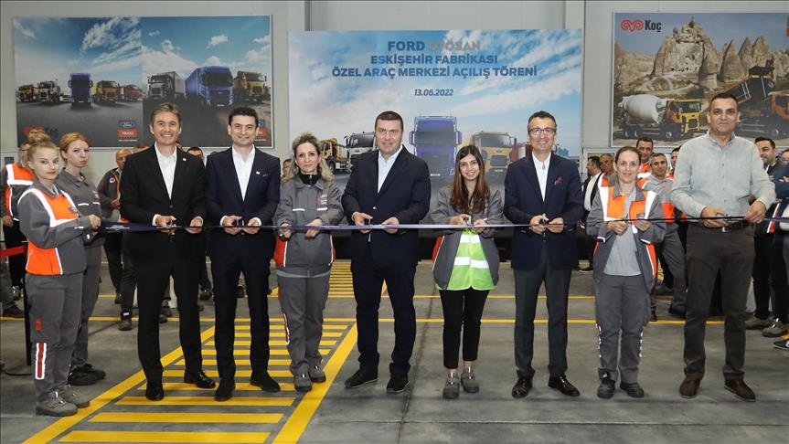 Ford Trucks’ın Özel Araç Merkezi açıldı