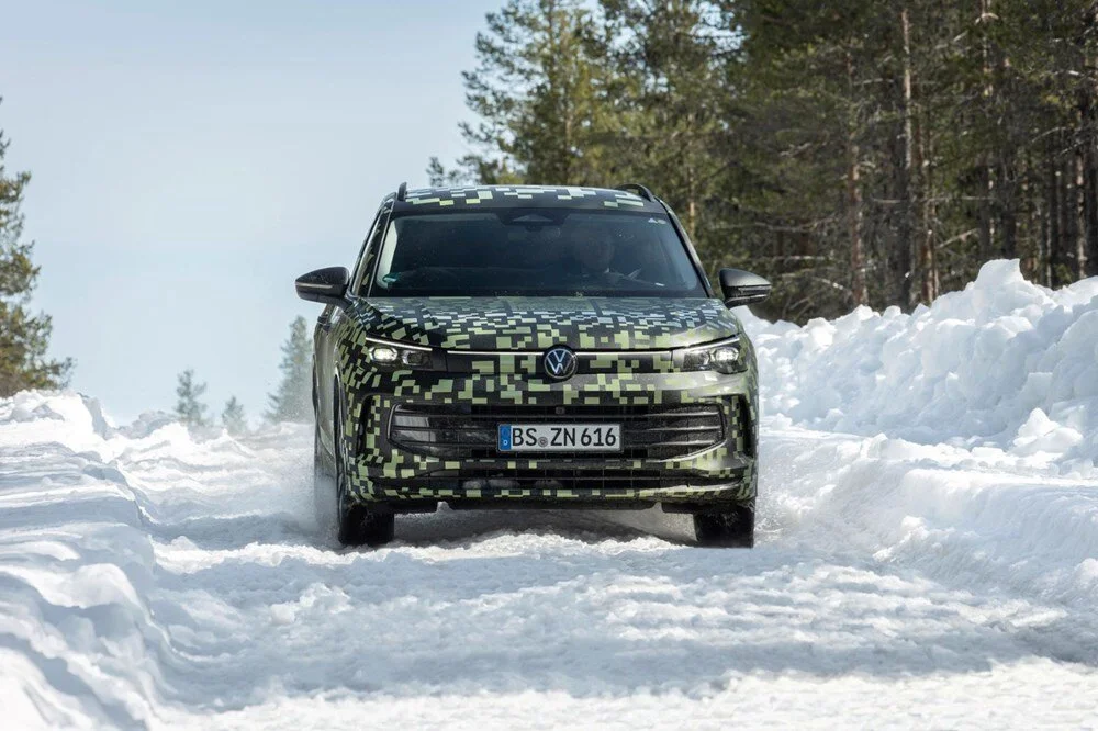 Yeni VW Tiguan için geri sayım: 100 kilometre elektrik menzili sunacak