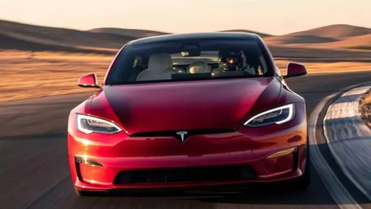 Tesla'dan büyük indirim