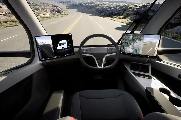 Tesla Semi'nin üretim versiyonunun iç mekanı sergilendi: İşte son hali