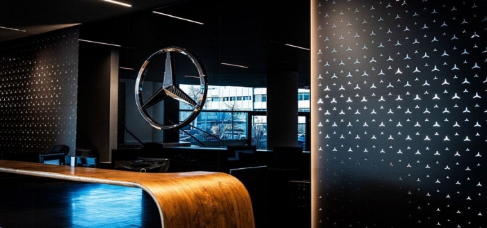 Daimler AG'nin ismi Mercedes-Benz Group AG olarak değişti