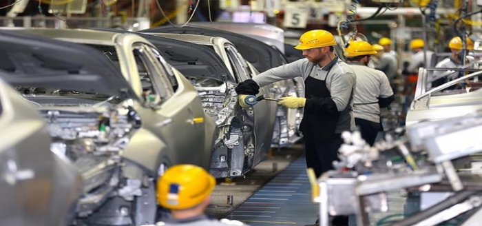 Otomotiv üretimi 735 bine geriledi