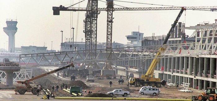 2015 zor geçecek, kamunun büyük projeleri nefes aldıracak