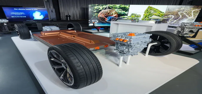 General Motors ve LG, elektrikli araçlar için dev bir pil fabrikası kuruyor