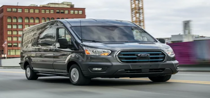 Türkiye’de üretilen Ford E-Transit’e altın ödül
