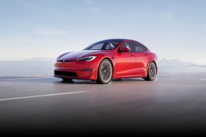 Tesla ikinci çeyrekte 1.1 milyar dolar kâr etti