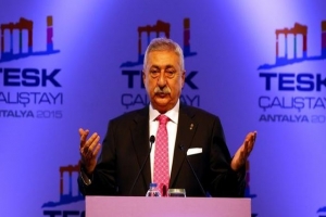 'Otomobile iki ayda yüzde 15-20 zam geldi'