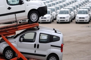 Hafif ticaride satışlar düştü