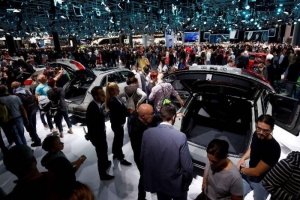 Geleceğin otomobilleri Frankfurt’ta yarışa çıktı