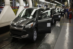 Ford üretimi durdurmayı uzattı