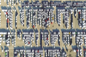 OTOMOTİV İHRACATI TEMMUZDA YÜZDE 5'LİK ARTIŞLA 2,9 MİLYAR DOLAR OLDU